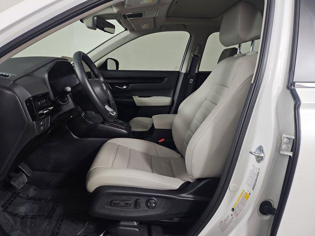 used 2025 Honda CR-V car, priced at $33,999