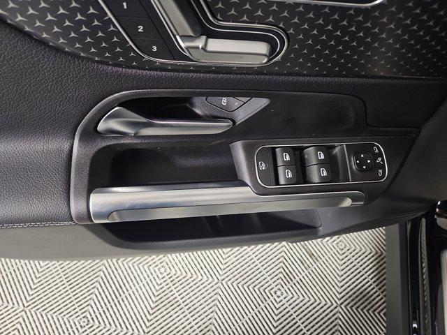 new 2025 Mercedes-Benz GLB 250 car, priced at $50,110