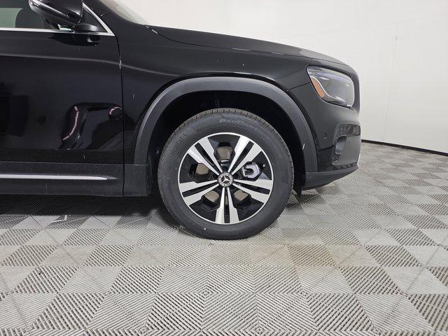 new 2025 Mercedes-Benz GLB 250 car, priced at $50,110