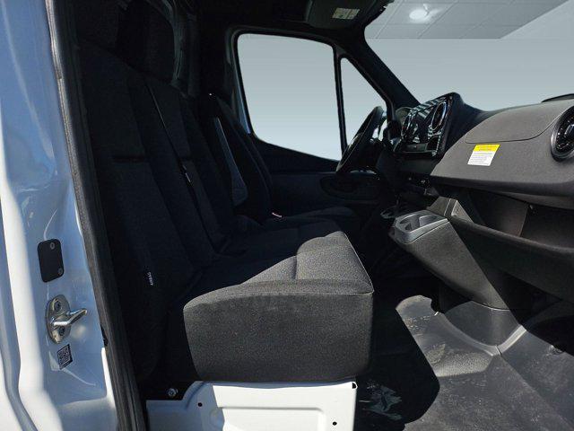 new 2025 Mercedes-Benz Sprinter 2500 car, priced at $71,104