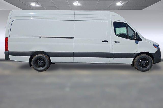 new 2025 Mercedes-Benz Sprinter 2500 car, priced at $71,104