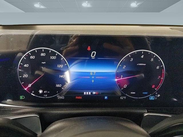 new 2024 Mercedes-Benz GLB 250 car, priced at $52,300