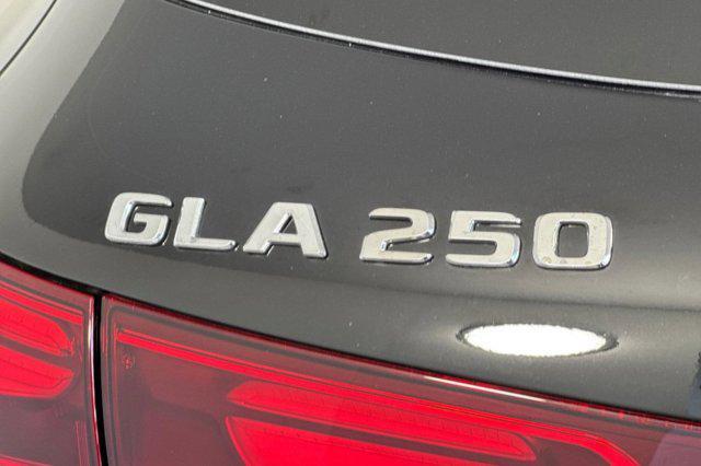 new 2025 Mercedes-Benz GLA 250 car, priced at $48,815