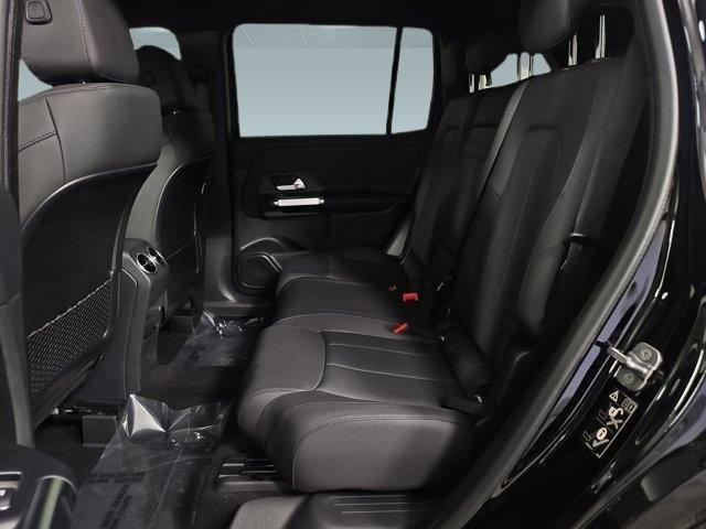 new 2025 Mercedes-Benz GLB 250 car, priced at $47,660