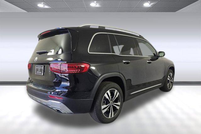new 2025 Mercedes-Benz GLB 250 car, priced at $47,660