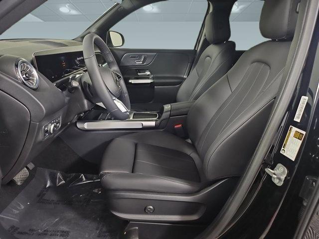 new 2025 Mercedes-Benz GLB 250 car, priced at $47,660