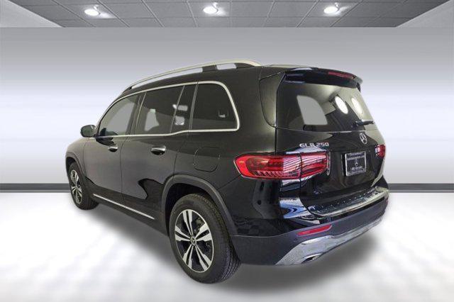 new 2025 Mercedes-Benz GLB 250 car, priced at $47,660