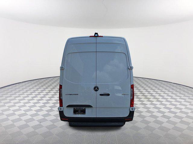 new 2025 Mercedes-Benz Sprinter 2500 car, priced at $71,104