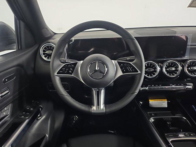 new 2025 Mercedes-Benz GLB 250 car, priced at $50,920