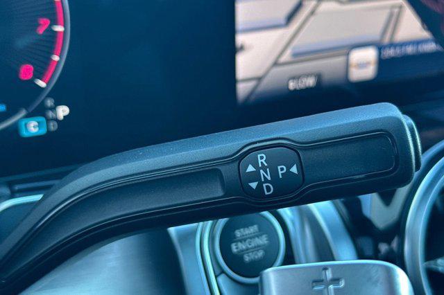 new 2026 Mercedes-Benz GLB 250 car, priced at $60,395