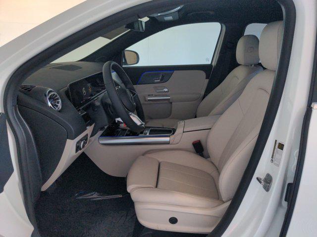 used 2025 Mercedes-Benz GLA 250 car, priced at $39,999