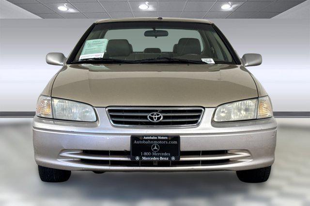 used 2000 Toyota Camry car, priced at $5,498