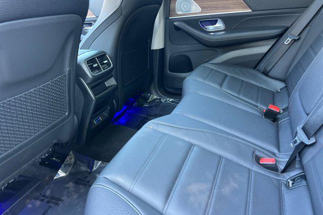 new 2025 Mercedes-Benz GLE 450e car, priced at $90,175