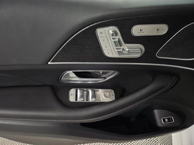 new 2025 Mercedes-Benz GLE 450 car, priced at $82,765