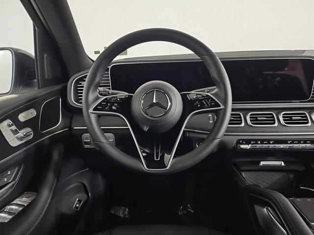 new 2025 Mercedes-Benz GLE 450 car, priced at $82,765