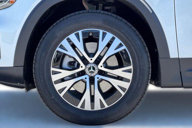 new 2026 Mercedes-Benz GLB 250 car, priced at $48,470