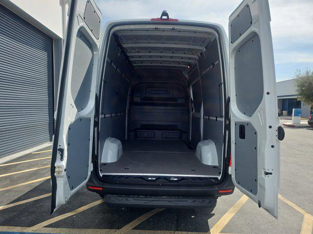 new 2025 Mercedes-Benz Sprinter 2500 car, priced at $67,644