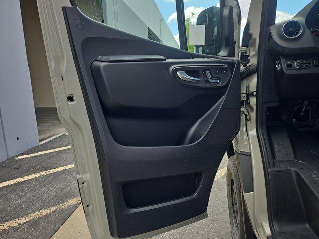 new 2025 Mercedes-Benz Sprinter 2500 car, priced at $80,770