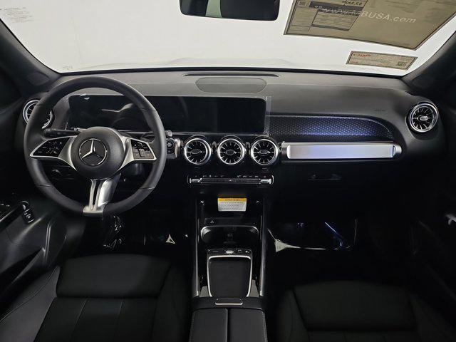 new 2025 Mercedes-Benz GLB 250 car, priced at $49,695