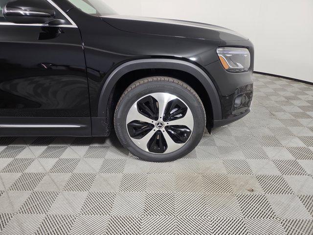 new 2025 Mercedes-Benz GLB 250 car, priced at $51,245