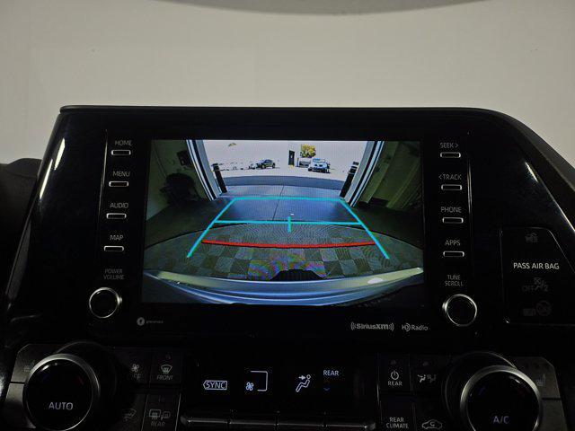 used 2022 Toyota Highlander car, priced at $36,998