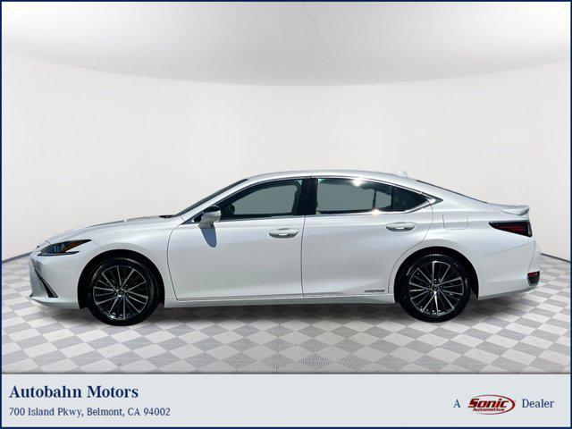 used 2022 Lexus ES 300h car, priced at $35,999