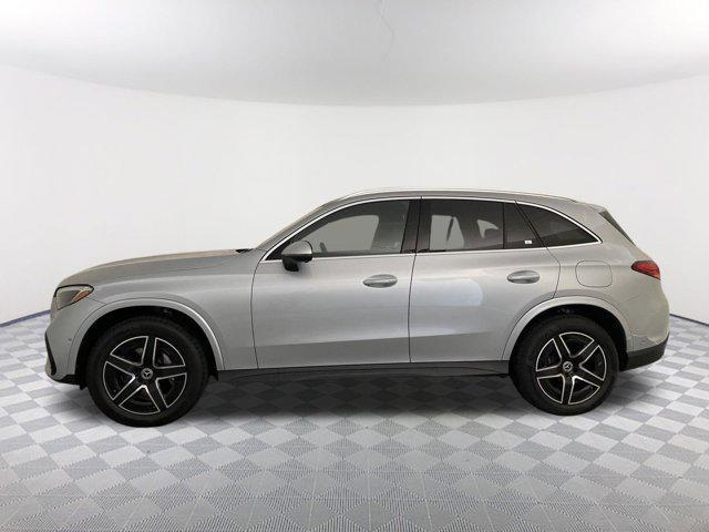 new 2025 Mercedes-Benz GLC 350e car, priced at $65,695