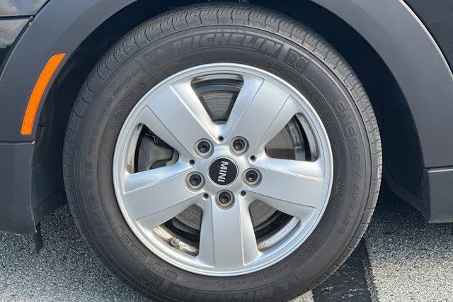 used 2019 MINI Hardtop car, priced at $16,999