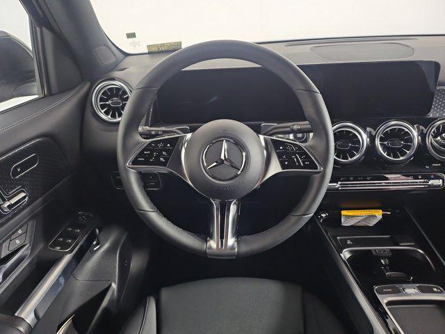 new 2024 Mercedes-Benz EQB 350 car, priced at $63,415