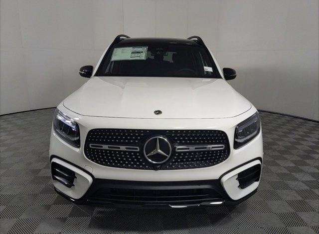 new 2024 Mercedes-Benz GLB 250 car, priced at $54,815