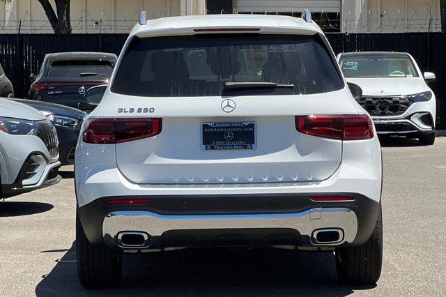 new 2025 Mercedes-Benz GLB 250 car, priced at $47,660