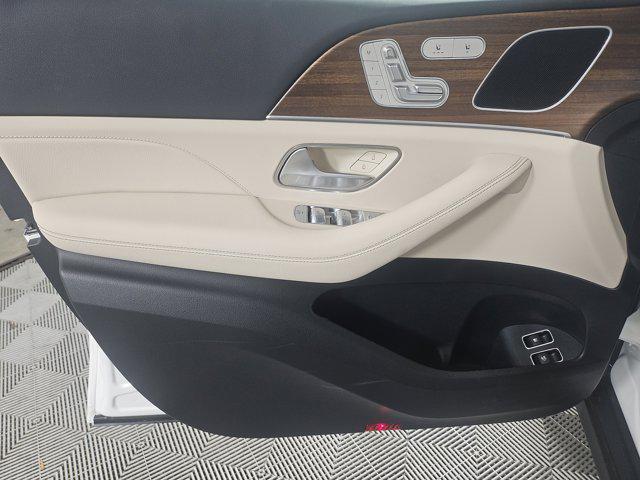 new 2025 Mercedes-Benz GLE 450e car, priced at $74,160
