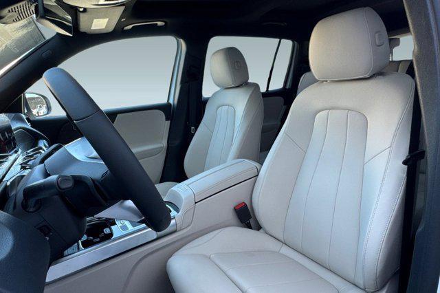 new 2026 Mercedes-Benz GLB 250 car, priced at $48,470