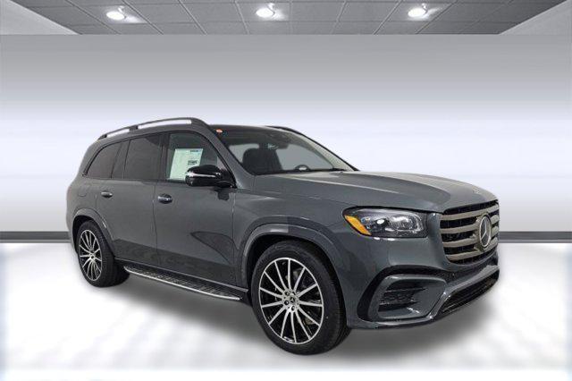 new 2025 Mercedes-Benz GLS 580 car, priced at $126,955