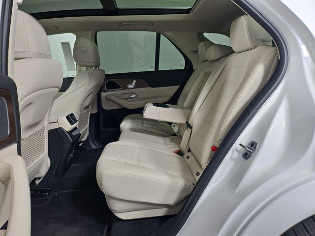 new 2025 Mercedes-Benz GLE 350 car, priced at $75,695