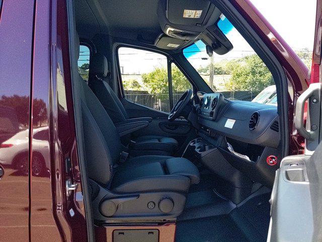 new 2024 Mercedes-Benz Sprinter 2500 car, priced at $63,033