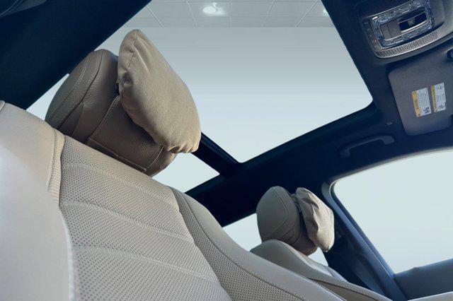 new 2026 Mercedes-Benz GLS 450 car, priced at $105,255