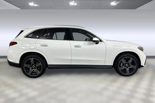 new 2025 Mercedes-Benz GLC 300 car, priced at $57,135