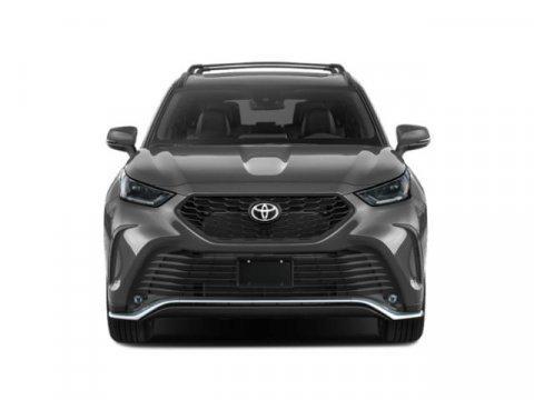 used 2024 Toyota Highlander car, priced at $43,999