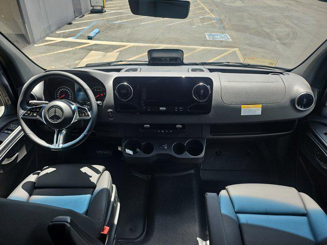 new 2025 Mercedes-Benz Sprinter 2500 car, priced at $77,388