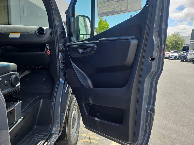 new 2025 Mercedes-Benz Sprinter 2500 car, priced at $77,388