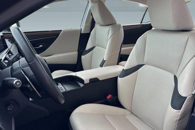 used 2024 Lexus ES 350 car, priced at $34,997