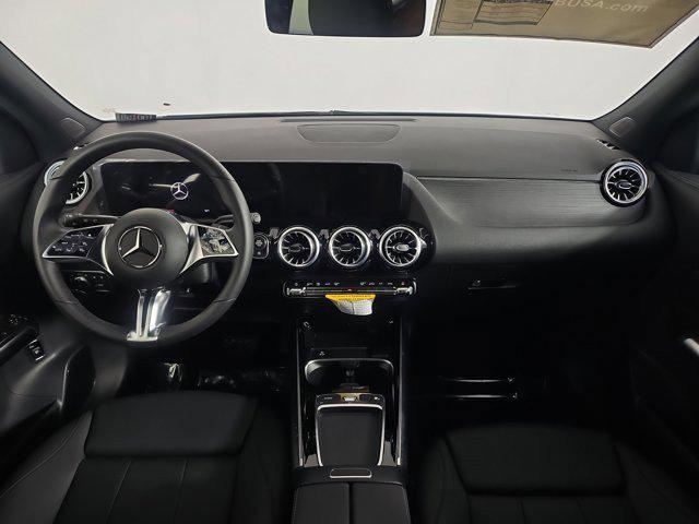 new 2025 Mercedes-Benz GLA 250 car, priced at $48,420