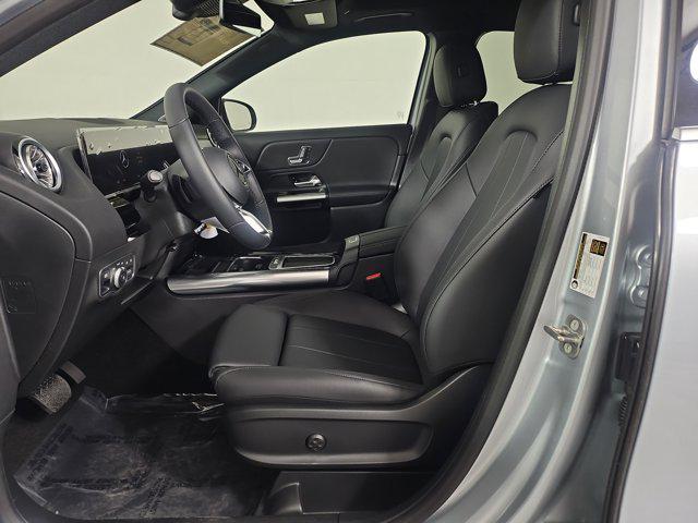 new 2025 Mercedes-Benz GLA 250 car, priced at $48,420