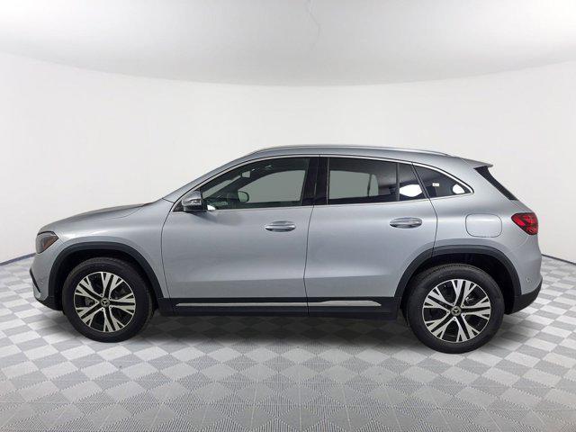 new 2025 Mercedes-Benz GLA 250 car, priced at $48,420