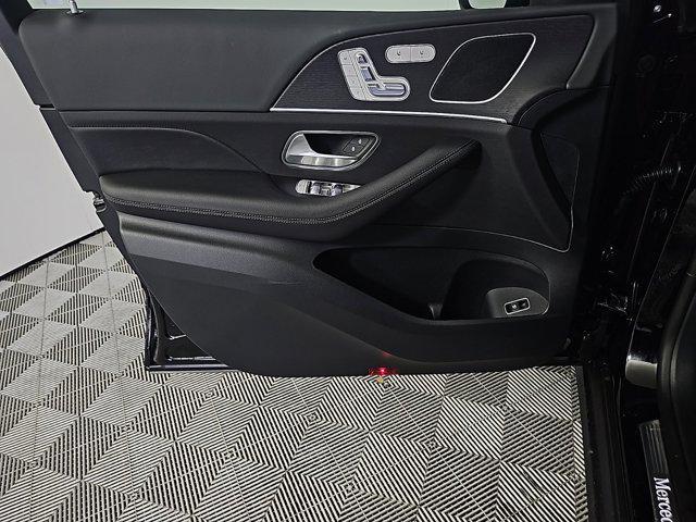 new 2025 Mercedes-Benz GLE 350 car, priced at $67,125