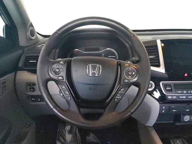 used 2018 Honda Pilot car, priced at $27,999