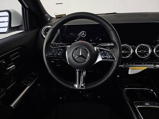new 2025 Mercedes-Benz GLA 250 car, priced at $47,230