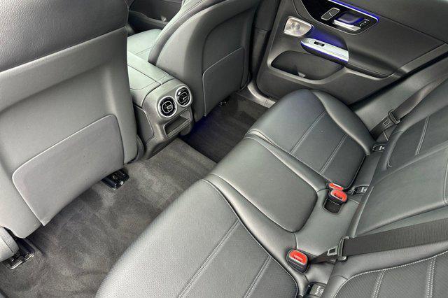 new 2025 Mercedes-Benz GLC 300 car, priced at $59,945