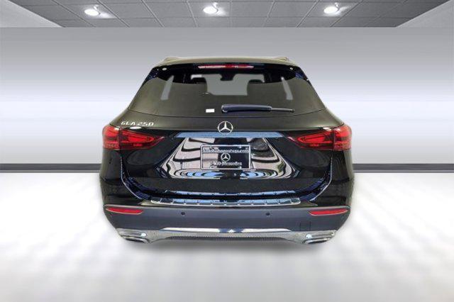 new 2025 Mercedes-Benz GLA 250 car, priced at $44,620